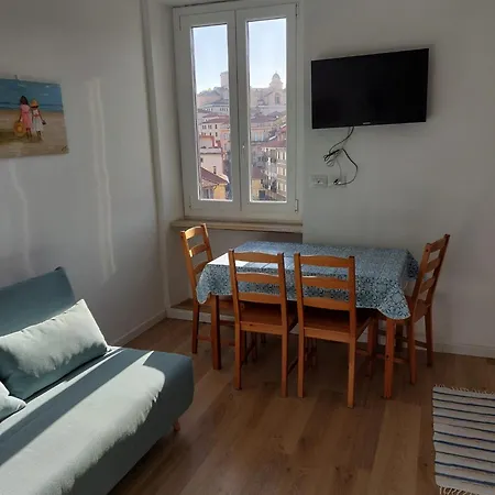 Il Mare In Valigia ゲストハウス 3*